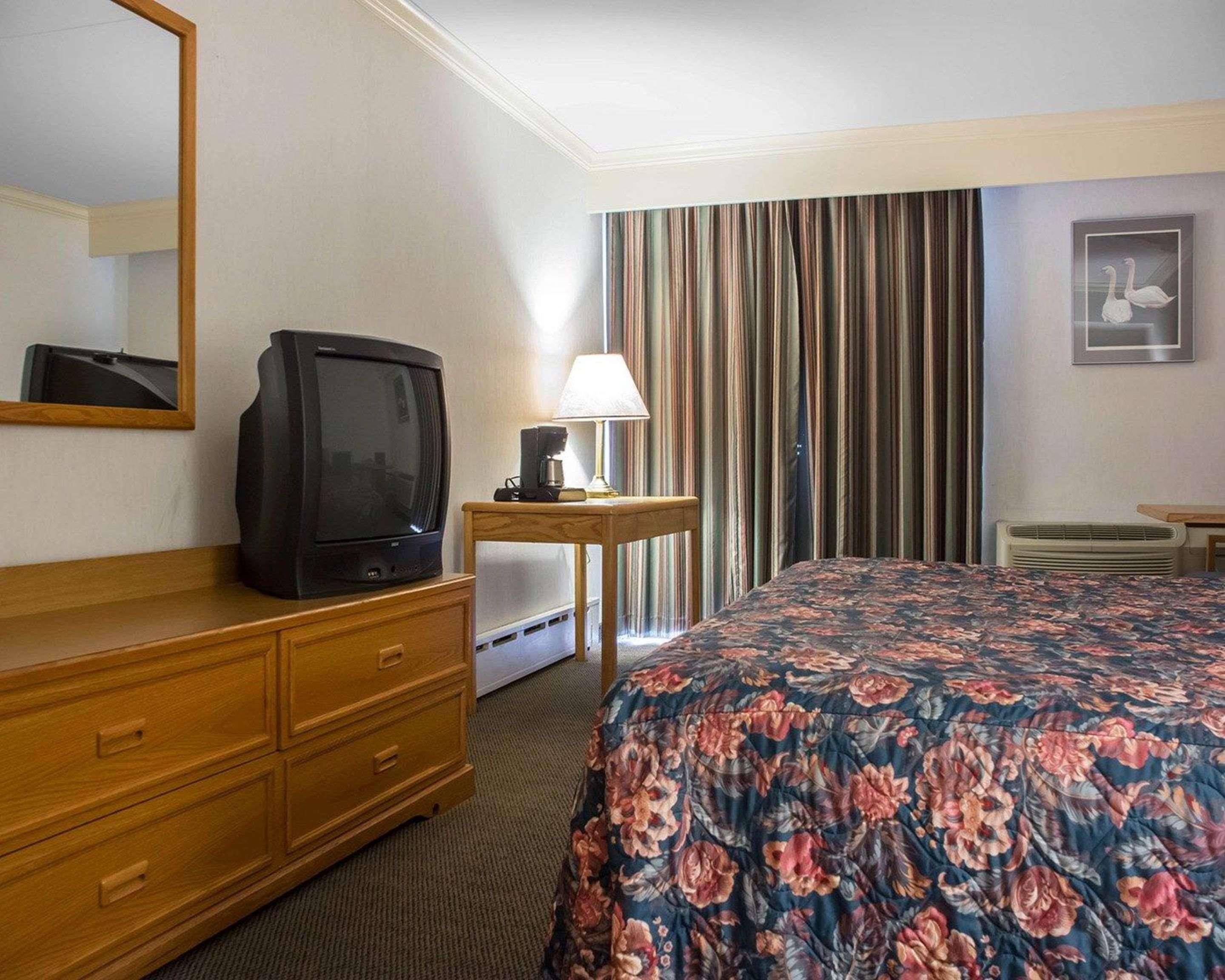 Econo Lodge By The Falls Niagara Falls Exterior foto