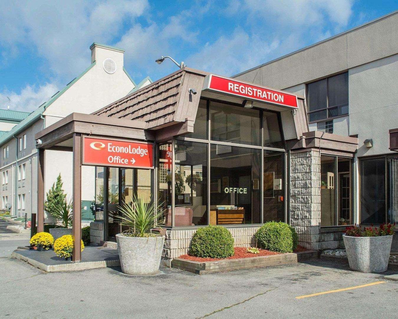 Econo Lodge By The Falls Niagara Falls Exterior foto