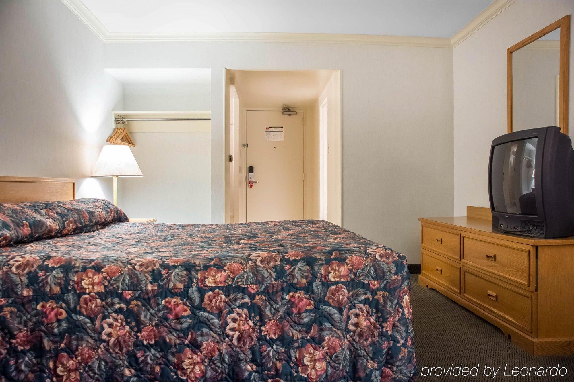 Econo Lodge By The Falls Niagara Falls Exterior foto